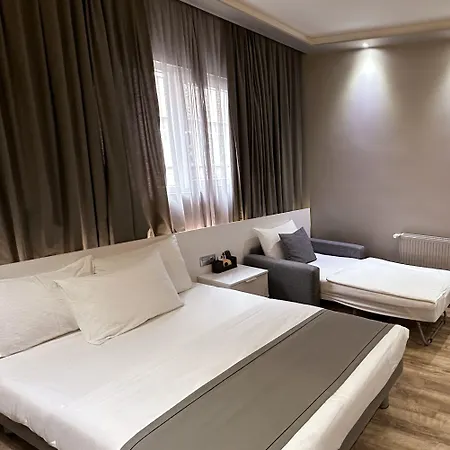 Hotel My Dora 3*