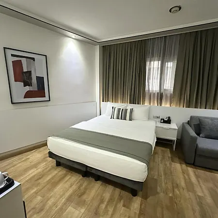 Hotel My Dora 3*