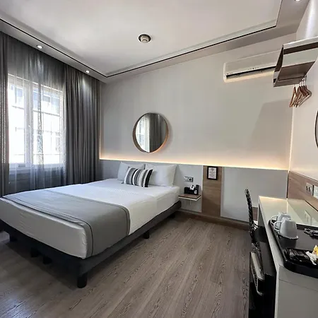 Hotel My Dora 3*