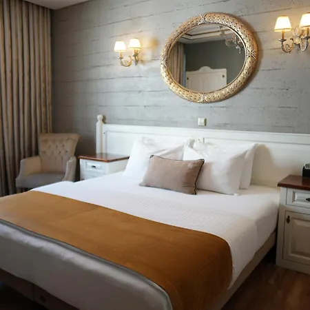 Hotel My Dora 3*